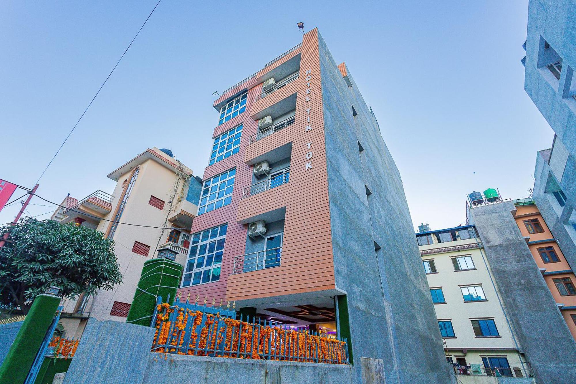 Oyo 799 Hotel Tik Tok Pvt Ltd. Kathmandu Exterior foto