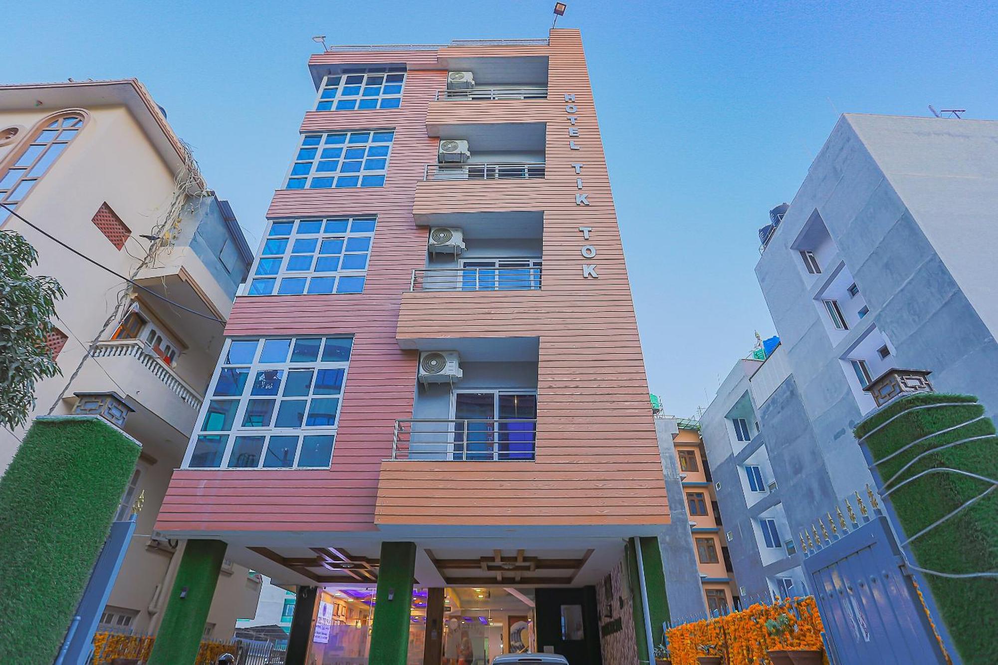 Oyo 799 Hotel Tik Tok Pvt Ltd. Kathmandu Exterior foto